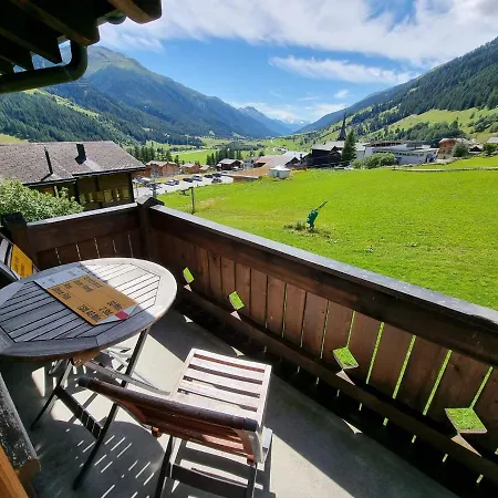 Appartement Cute Attic In The Heart Of The Mountains
